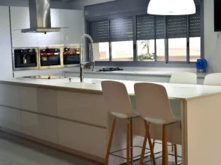 נגרות למידות שלך קהילת BNF